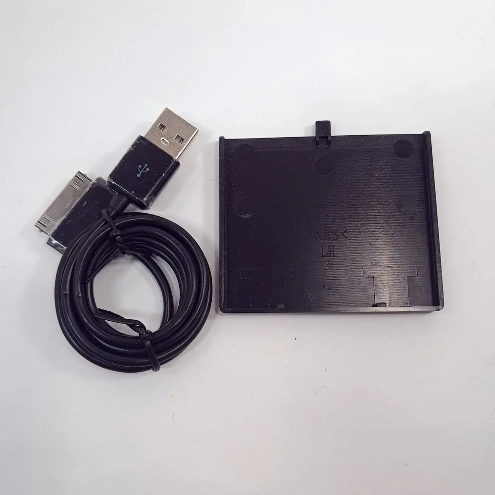 Rayovac PS73-4BT6 portable Battery charger COVER DOOR part & Apple‎ cable cord